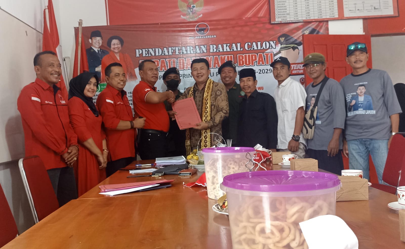 H-2 Penutupan, 11 Bacalonkada Pringsewu Kembalikan Berkas Pendaftaran di PDI-P 