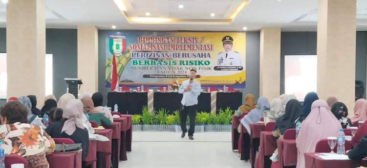 Puluhan Pelaku Usaha di Pringsewu Ikuti Sosialisasi Implementasi Perizinan Berusaha Berbasis Resiko