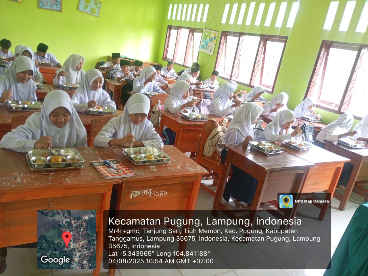 Usai Santap MBG Puluhan Siswa SDN Way Jaha Mual, Kepala SPPG: Kita Menunggu Hasil Laboratorium 