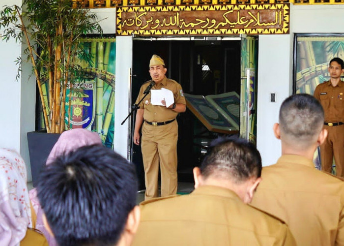 Dorong Peningkatan PAD, Sekda Pringsewu Cek Pajak Kendaraan ASN