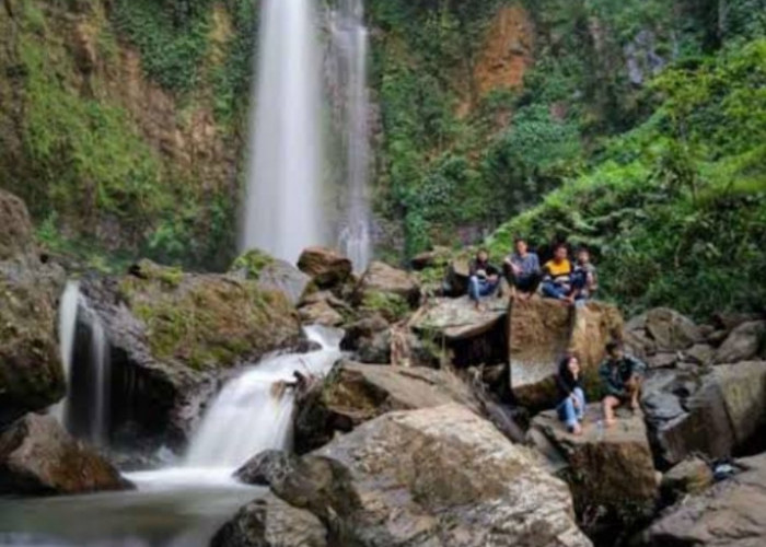 10 Tempat Wisata Air Terjun Populer di Kabupaten Tanggamus