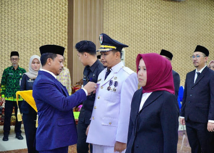 Bupati Pringsewu Lantik 44 Pejabat, Dorong Reformasi Birokrasi dan Pelayanan Publik