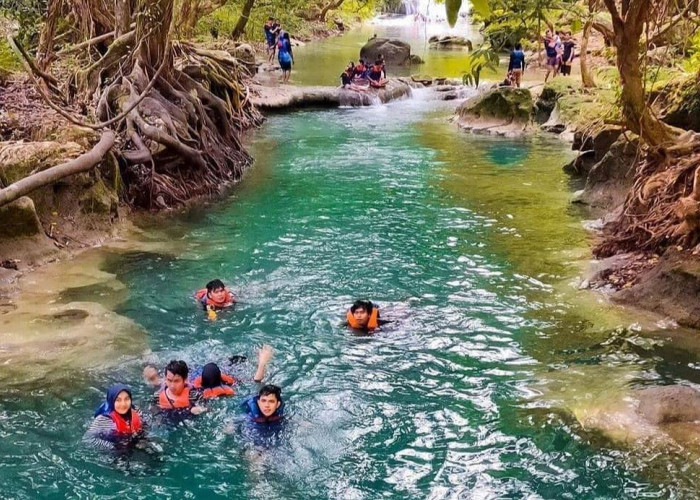 Nikmati Keseruan Body Rafting dengan Jernihnya Air di Wisata Citumang Pangandaran