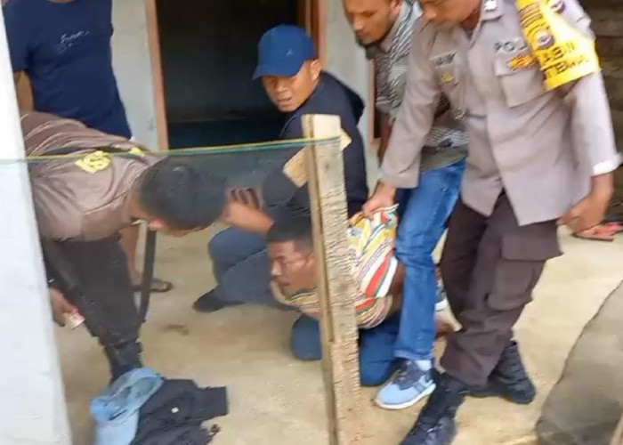 Edi Daryanto Pelaku Pembacokan Istri dan Anak Tiri Ditangkap di Kabupaten Muko Muko, Bengkulu 