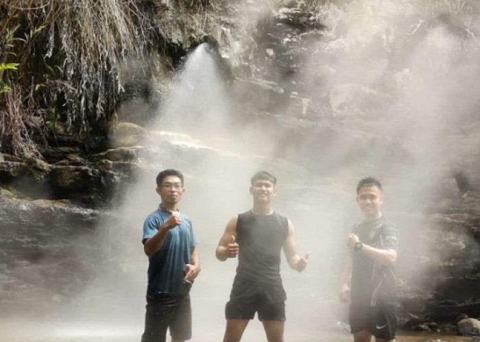Air Panas Napal Gilih.  Wisata Alam Di Kaki Gunung Tanggamus