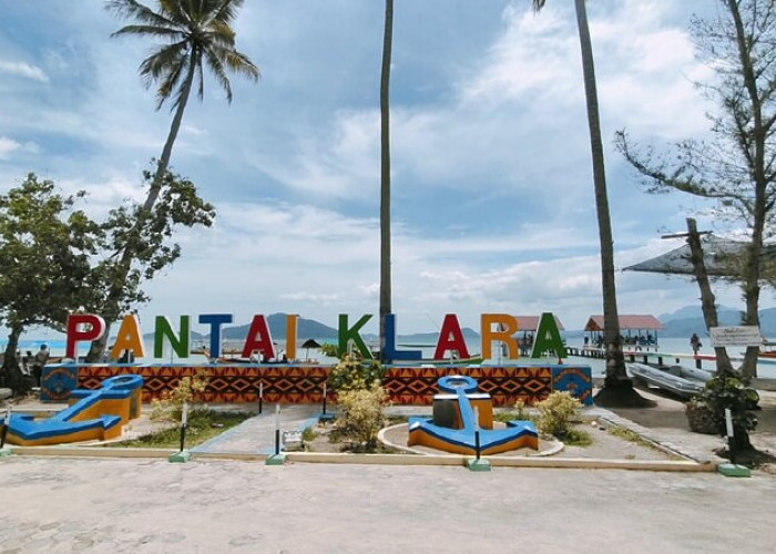 Pantai Klara Lampung. Terdapat Hamparan Pasir Putih Yang Begitu Lembut