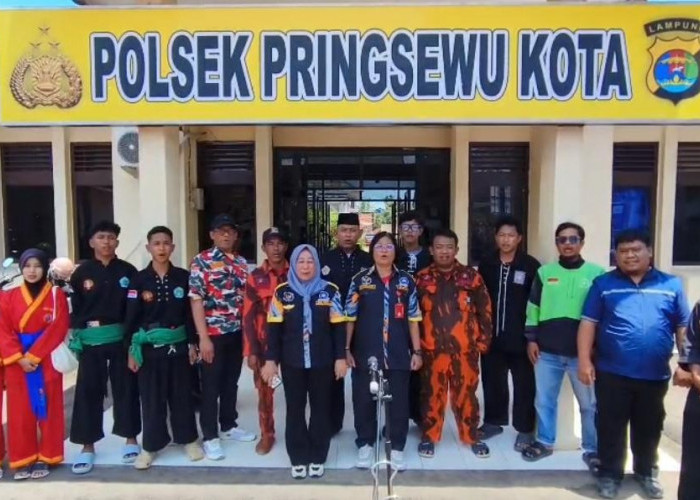 Polsek Pringsewu Hidupkan Kembali Kentongan, 'Alarm' Tradisional di Masyarakat 