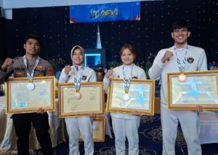 Terima Penghargaan Kapolri, Atlet Asal Tanggamus, Sevi Nurul Aini Direkrut Casis Bintara Polri Tanpa Tes 