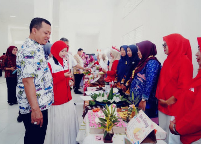 Bupati Pringsewu Buka Gebyar HUT ke-81 RI, Ajak Warga Perkuat Persatuan dan Hidup Sehat