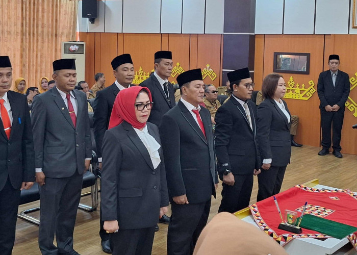Wabup Tanggamus Lantik Kepala BKAD, Tiga Kabag di Sekretariat DPRD dan Dua Kabid
