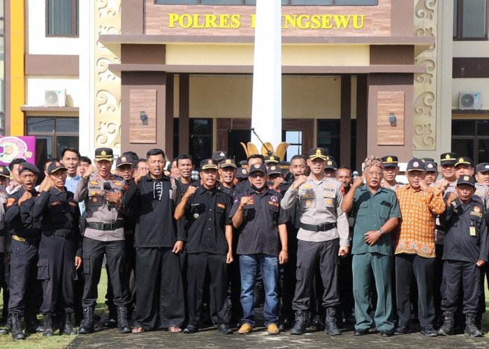 Warga Pringsewu Berikrar Komitmen Jaga Ketertiban