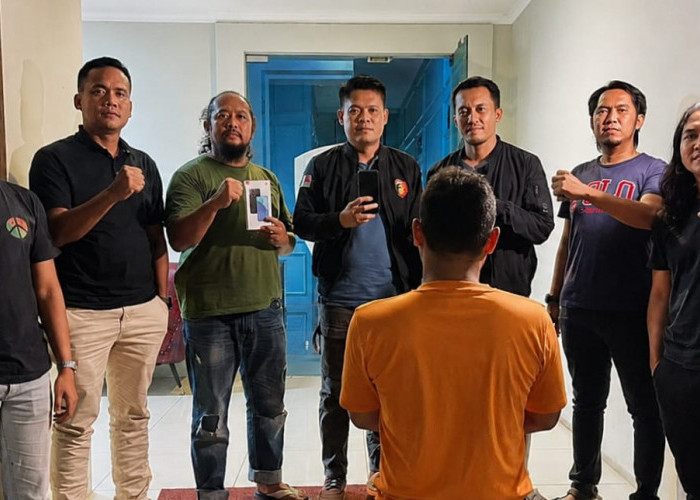Tekab 308 Tangkap Penadah HP Curian di Kotaagung, Satu Pelaku Masih Diburu