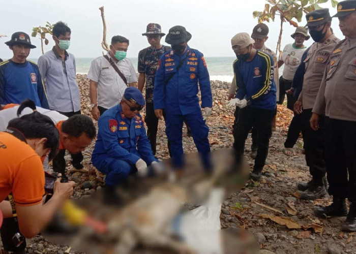 Geger, Mayat Anonim Perempuan Tanpa Kepala Ditemukan di Pantai Karang Bolong Limau