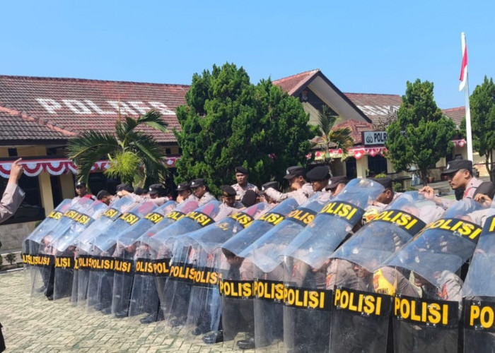 Jelang Pilkada Serentak,Personel Gabungan Polres Tanggamus Latihan Dalmas