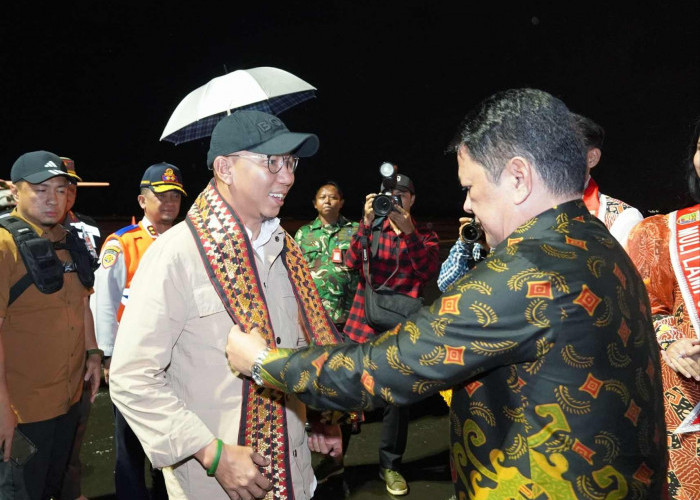 Gubernur Lampung Rahmat Mirzani Djausal Tiba di Lampung Disambut Plh Sekdaprov