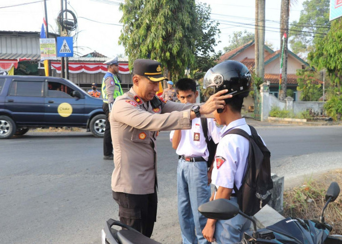 Wakapolres Pringsewu Turun ke Jalan, Tegaskan Polisi Harus Dirasakan Masyarakat