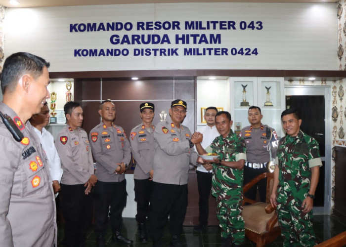 HUT ke-81 TNI, Polres Tanggamus Perkuat Soliditas dengan Kodim 0424