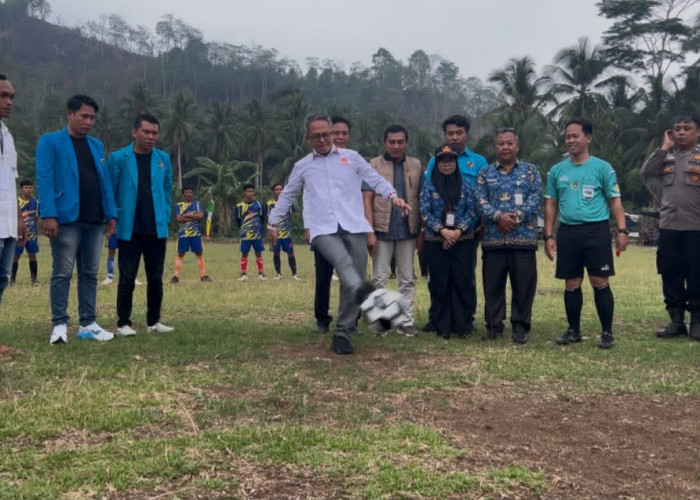 Semarak Sumpah Pemuda, KNPI Tanggamus Hadirkan Turnamen Sepak Bola di Kelumbayan