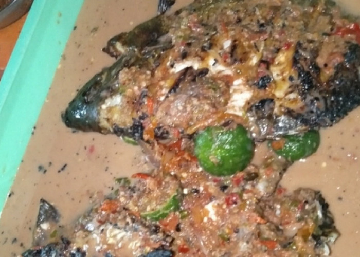 Nikmatnya Sambal Cubik Khas Kotaagung, Dimakan Pakai Ikan dan Terong Panggang