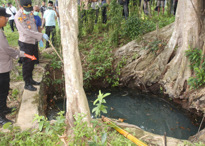 Terpeleset, Seorang Kakek di Temukan Meninggal Mengapung di Embung Mata Air Pringsewu