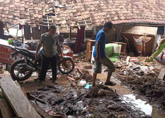 Banjir Bandang Terjang 6 Pekon di Kecamatan Talang Padang