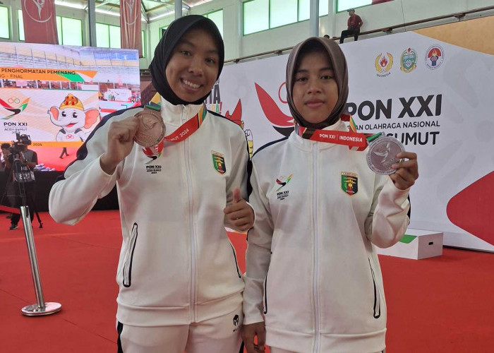 Dua Atlet Kick Boxing Asal Tanggamus Raih 2 Medali di PON XXI, Satu Perak dan Satu Perunggu 