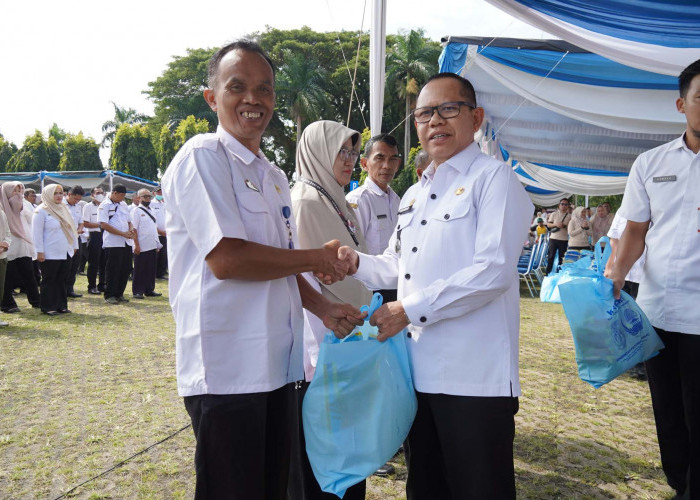 Korpri Lampung Salurkan Sembako untuk 1.101 ASN