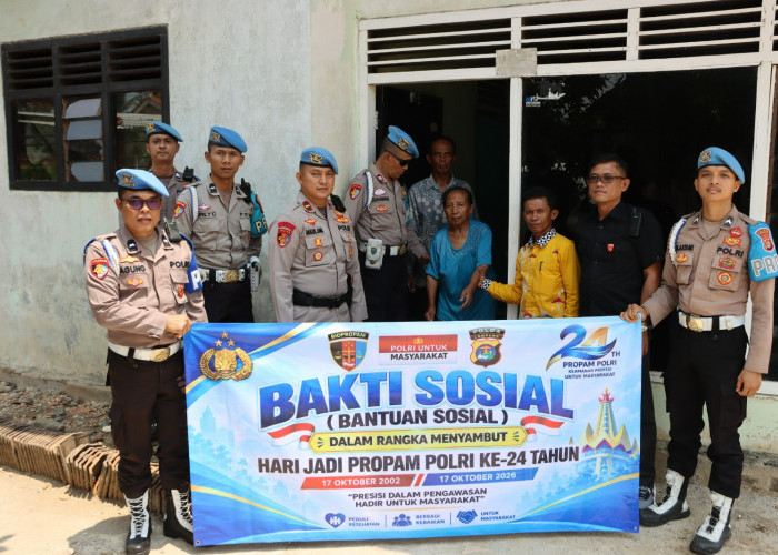 HUT ke-24 Propam Polri, Jajaran Polres Pringsewu Sambangi Warga Kurang Mampu
