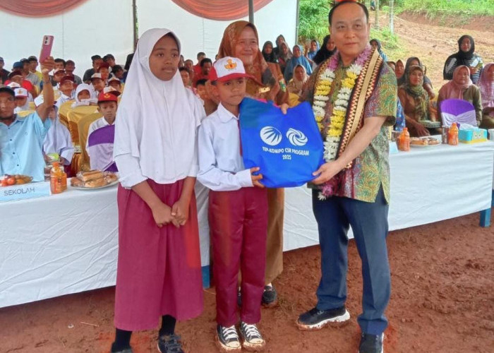 PT TEP Salurkan Bantuan Sarana Pendidikan Bagi Siswa SDN 1 Gunung Doh