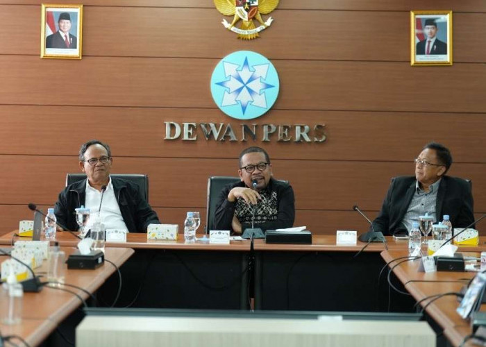 Diskusi Publik: Dinamika Media, Homeless Media, dan Masa Depan Industri Pers Nasional