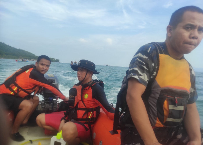 Tim SAR Gabungan Lanjutkan Pencarian Bocah Tenggelam di Pantai Badak Limau