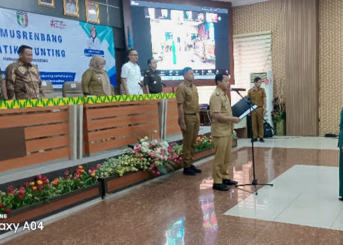 Rahayu Sri Astutik Riyanto Dikukuhkan sebagai Duta Peduli Stunting Pringsewu