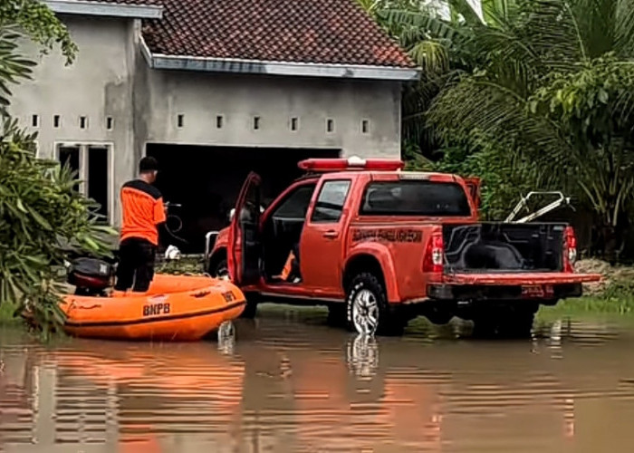 Waspada Sungai Way Tebu dan Way Bulok  Meluap, Puluhan Rumah Warga di Pringsewu Terendam Banjir