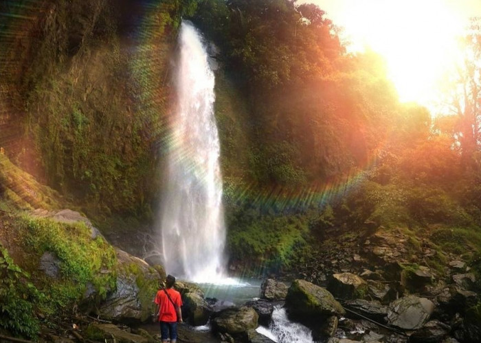 Air Terjun Lembah Pelangi, Surga Tersembunyi di Kawasan Hutan Kabupaten Tanggamus 