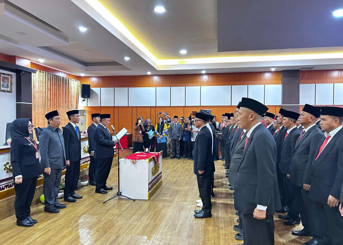 Bupati Tanggamus Lantik 9 JPTP Hasil Selter dan Belasan Pejabat Eselon III dan IV