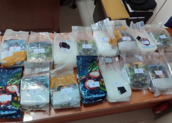 Polda Lampung Gagalkan Penyelundupan Sabu 17,29 Kg Senilai Rp25,5 M di Exit Tol Bakauheni