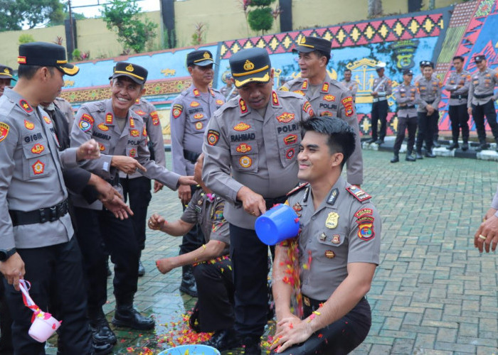 38 Personel Polres Tanggamus Termasuk Kapolsek Pugung dan Kapolsek Cukuhbalak