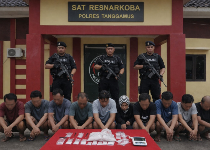 Satresnarkoba Polres Tanggamus Klarifikasi Pengamanan 12 Orang Perkara Sabu di Bulok