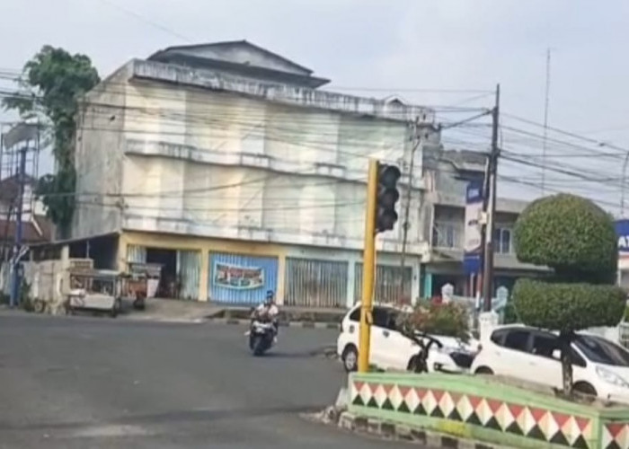 Lampu Merah di Tanggamus Tidak Berfungsi, Kadishub: Perbaikannya Mahal