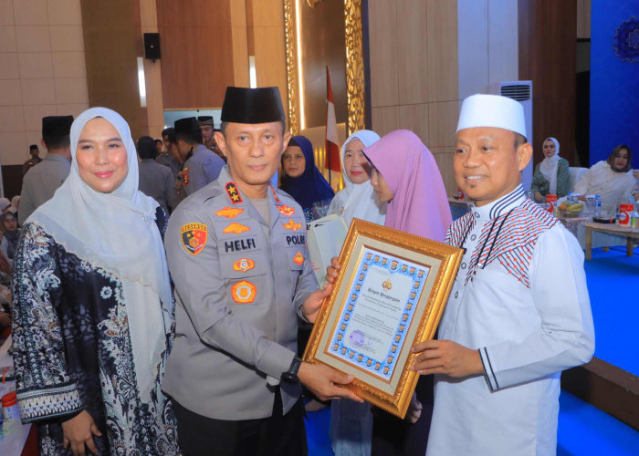 Momen Nuzulul Qur’an Kapolda Lampung Ajak Personel Jadikan Al-Qur’an Pedoman Profesionalisme