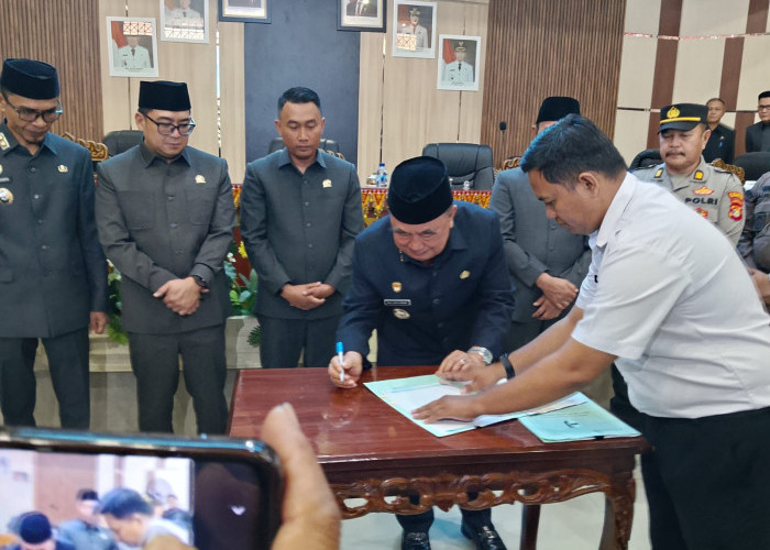 DPRD Tanggamus Setujui KUPA PPAS-P 2026, Belanja Daerah Tembus Rp1,74 Triliun