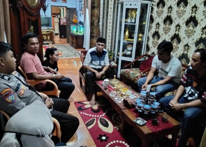 Polsek Wonosobo Evakuasi Pria Diduga Depresi ke RSJ, Cegah Ancaman Keselamatan Keluarga