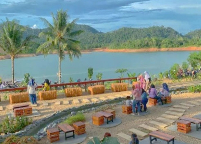 Wajib Anda Kunjungi Wisata Alam yang Populer di Pringsewu Lampung, Lanakila Lake, Tiket Masuk Hanya 10 Ribu