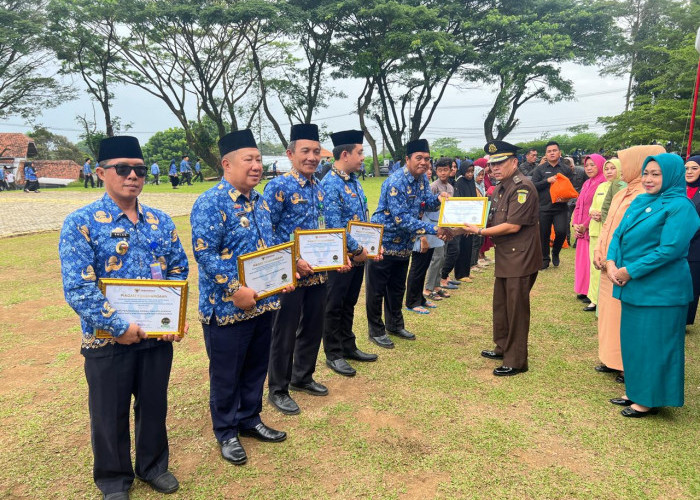 Disdukcapil Tanggamus Raih Nilai Tertinggi Dalam Predikat Penilaian Kepatuhan Penyelenggaraan Pelayanan Publik