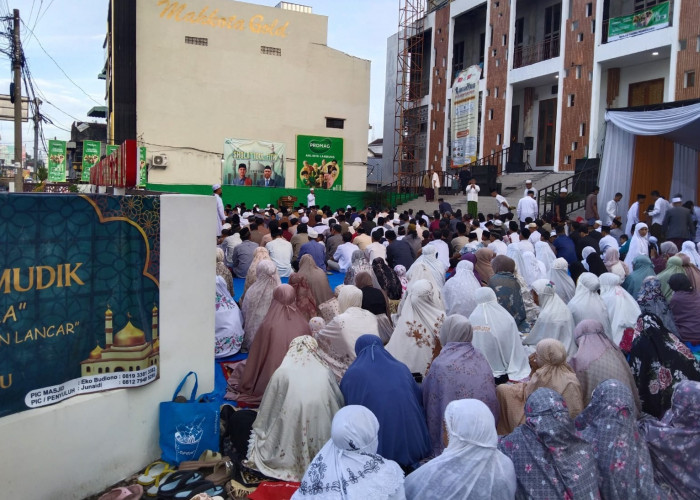 Ratusan Personel Polisi Amankan Salat Id Jamaah Muhammadiyah di Pringsewu