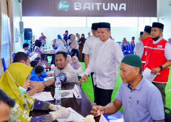 Hadiri Gebyar Milad Ke-3 PP LPQ Baituna, Bupati Riyanto Berharap Lahirkan Generasi Qur'ani Berprestasi 