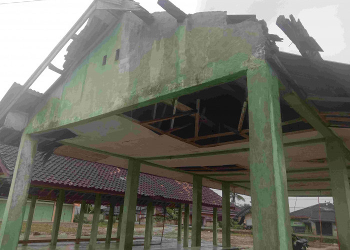 Diskoperindag Akan Upayakan Perbaikan Pasar Pulau Panggung