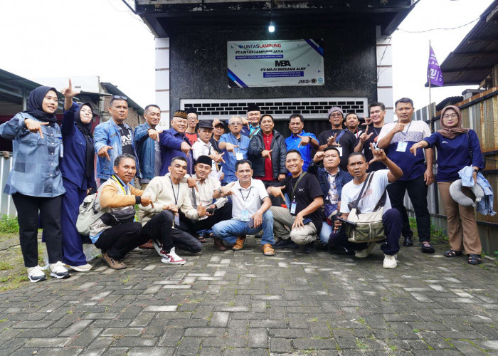 Kontingen JMSI Lampung Berangkat Hadiri HPN dan HUT Ke-6 JMSI di Banten 