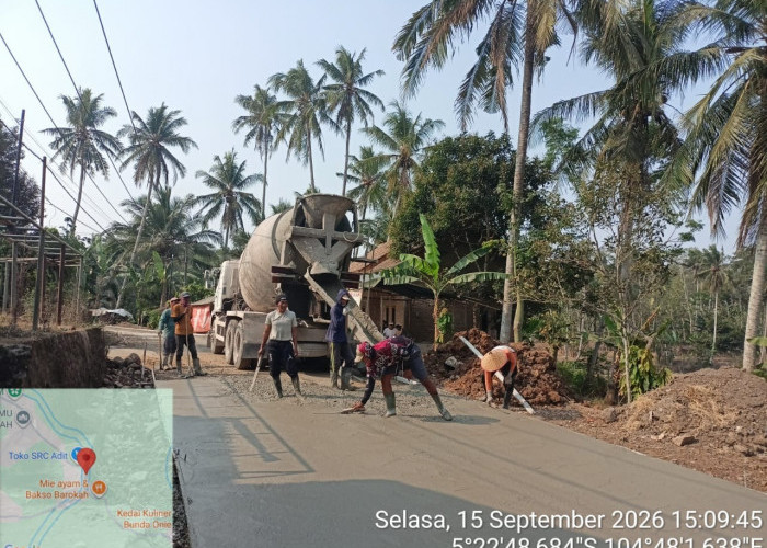 Jalan Penghubung Pekon Antar Kecamatan di Tanggamus Dibangun Rigid Beton 