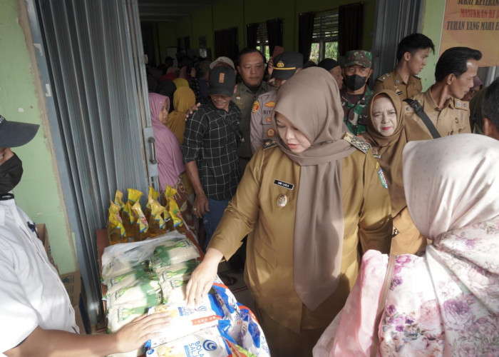 Wakil Bupati Pringsewu Buka Gerakan Pangan Murah Bersubsidi